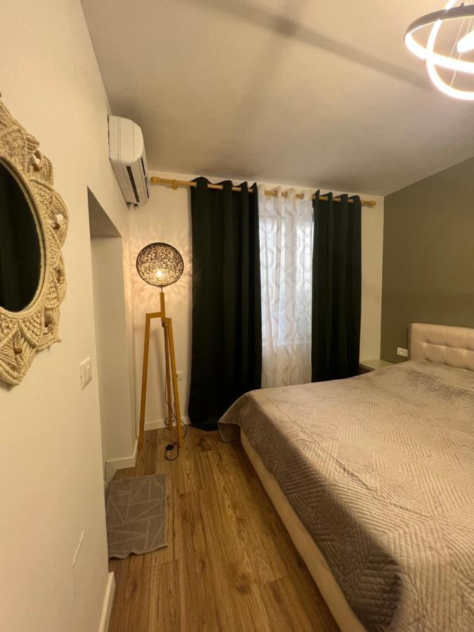 New Bazaar Cane Apartment 3 Tiranë Ngoại thất bức ảnh