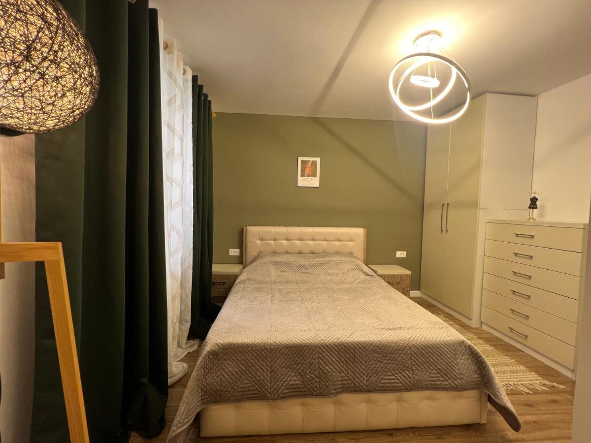 New Bazaar Cane Apartment 3 Tiranë Ngoại thất bức ảnh